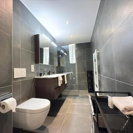 Apartament Charming One Bedroom Flat With Terrace-belv1
