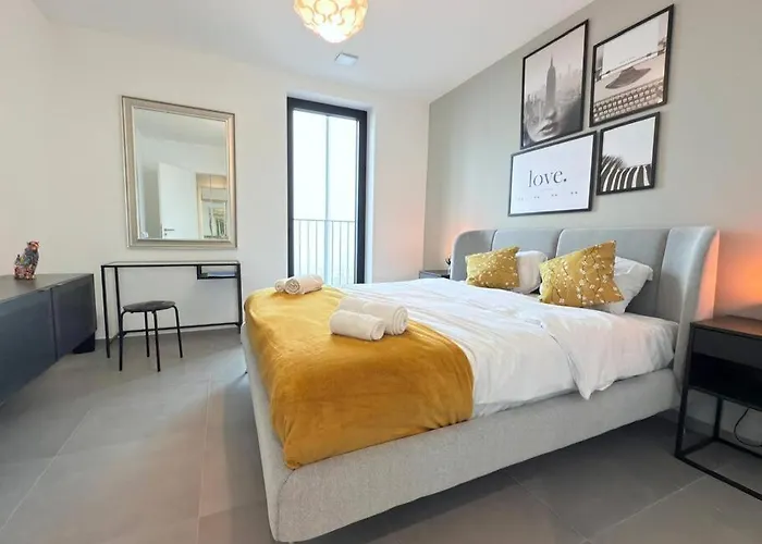 Charming One Bedroom Flat With Terrace-belv1 *